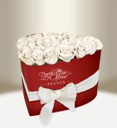 Exclusive bouquet Květinový box ve tvaru srdce vínový